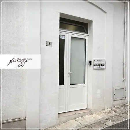 Rebecca E Sofia Stone House 4* Альберобелло